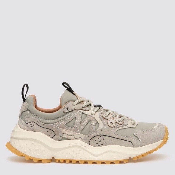 Flower Mountain Shoes - NWT Flower Mountain SOLIN UNI
Suede and technical fabric sneakers - Light grey